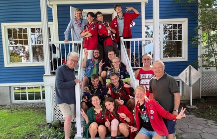 Photo avec le groupe des scouts de Lessines, Louis, Claude et François.